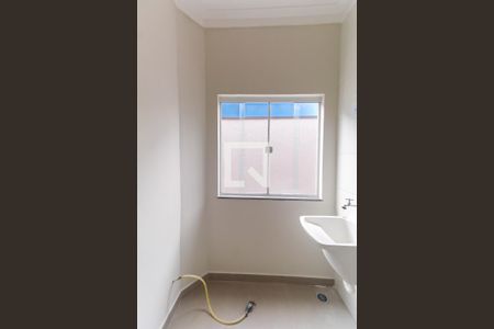 Casa de condomínio para alugar com 38m², 1 quarto e sem vagaÁrea de Serviço