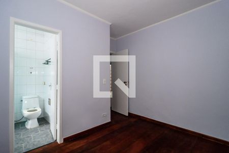 Suíte  de casa para alugar com 3 quartos, 152m² em Vila Ernesto, São Paulo