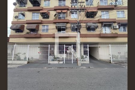 Apartamento para alugar com 80m², 2 quartos e 1 vaga Apartamento para alugar com 80m², 2 quartos e 1 vagaFachada