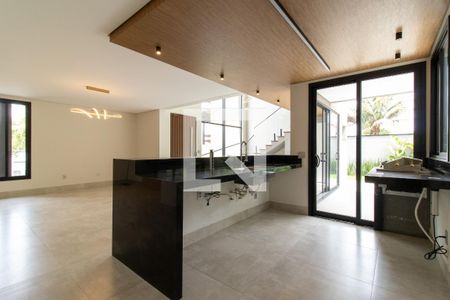 Casa de condomínio à venda com 275m², 3 quartos e 4 vagas Casa de condomínio à venda com 275m², 3 quartos e 4 vagasCozinha