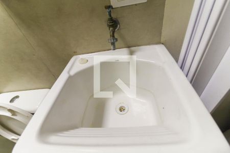 Studio para alugar com 28m², 1 quarto e sem vaga Studio para alugar com 28m², 1 quarto e sem vagaBanheiro/Área De Serviço