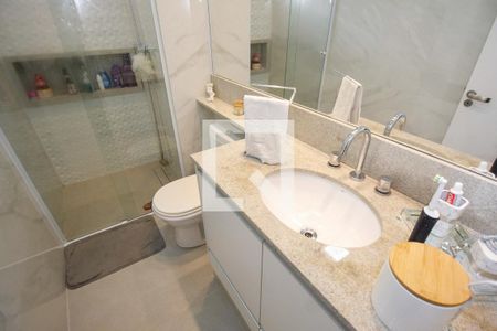 Apartamento à venda com 185m², 3 quartos e 2 vagasBanheiro da Suíte 1