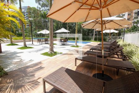 Apartamento à venda com 185m², 3 quartos e 2 vagasÁrea comum - Piscina