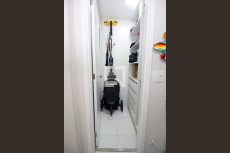 Apartamento à venda com 185m², 3 quartos e 2 vagasQuarto de Serviço