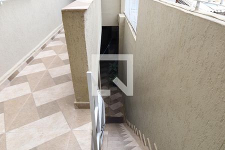 Casa à venda com 110m², 3 quartos e 1 vagaCorredor lateral