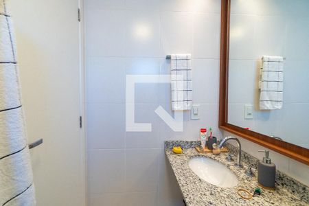 Apartamento à venda com 86m², 2 quartos e 1 vagaBanheiro da Suíte 2
