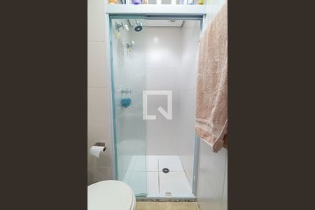 Apartamento à venda com 86m², 2 quartos e 1 vagaBanheiro da Suíte 1 Detalhe