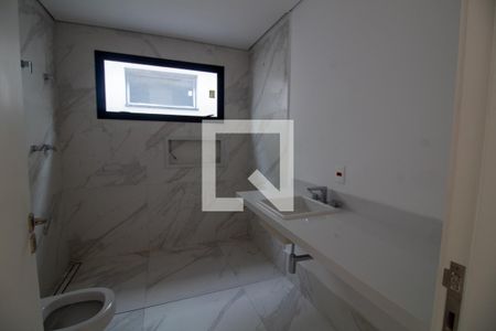 Casa à venda com 850m², 4 quartos e 6 vagasBanheiro da Suíte 1