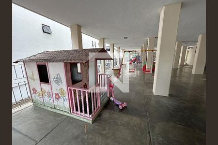 Apartamento para alugar com 75m², 3 quartos e sem vagaÁrea comum - Playground