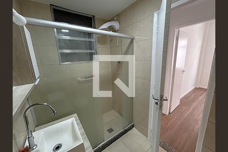 Apartamento para alugar com 75m², 3 quartos e sem vagaBanheiro