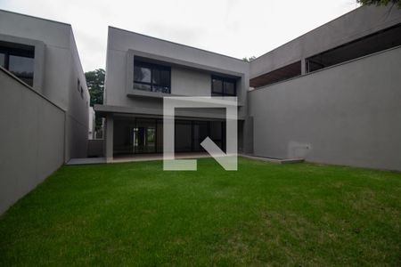 Casa à venda com 849m², 4 quartos e 6 vagasJardim