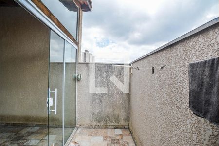 Apartamento à venda com 98m², 2 quartos e 1 vagaÁrea de Serviço