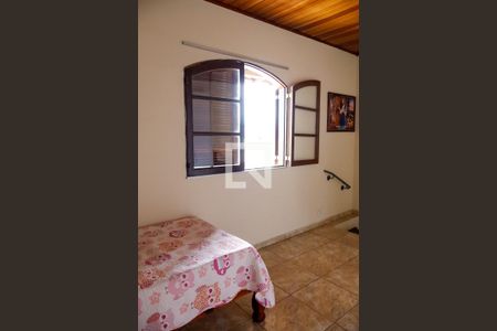 Casa à venda com 175m², 5 quartos e 2 vagasQuarto 4