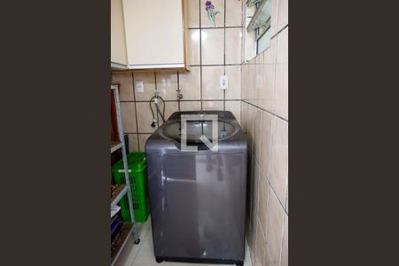 Casa à venda com 175m², 5 quartos e 2 vagasLavanderia