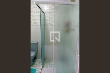 Casa à venda com 175m², 5 quartos e 2 vagasBanheiro do Quarto 3 - Suíte