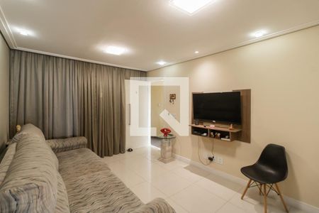 Sala de casa à venda com 3 quartos, 258m² em Vila Rio Branco, São Paulo