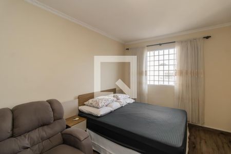 Quarto 1 de casa à venda com 3 quartos, 258m² em Vila Rio Branco, São Paulo