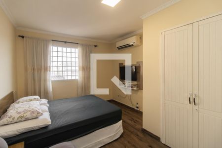 Quarto 1 de casa à venda com 3 quartos, 258m² em Vila Rio Branco, São Paulo