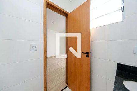 Banheiro da Suíte 2 de casa de condomínio à venda com 2 quartos, 69m² em Vila Alpina, São Paulo