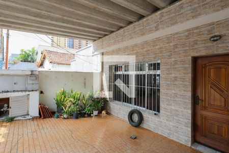 Casa à venda com 230m², 2 quartos e 1 vaga Casa à venda com 230m², 2 quartos e 1 vagaGaragem