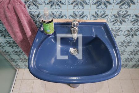 Casa à venda com 230m², 2 quartos e 1 vaga Casa à venda com 230m², 2 quartos e 1 vagaBanheiro