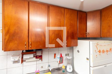 Apartamento à venda com 49m², 2 quartos e 1 vagaCozinha - Armários