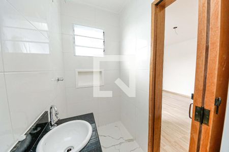 Banheiro da Suíte 1 de casa de condomínio à venda com 2 quartos, 69m² em Vila Alpina, São Paulo