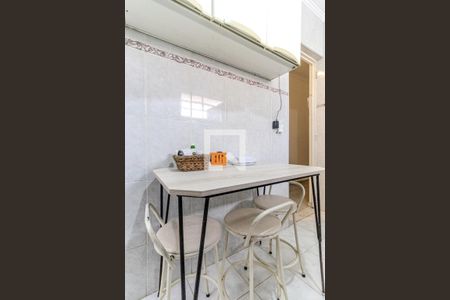 Apartamento à venda com 65m², 2 quartos e sem vagaCozinha