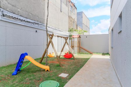 Studio para alugar com 19m², 1 quarto e sem vaga Studio para alugar com 19m², 1 quarto e sem vagaÁrea comum - Playground