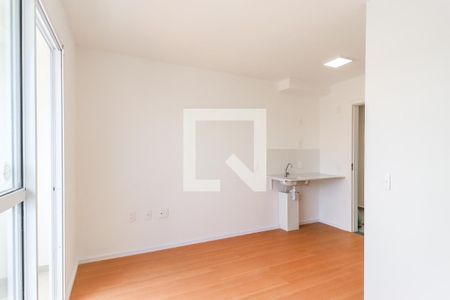 Studio de kitnet/studio para alugar com 1 quarto, 19m² em Vila das Belezas, São Paulo