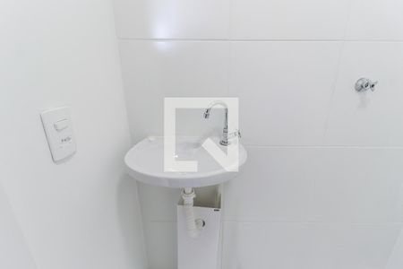 Studio para alugar com 19m², 1 quarto e sem vaga Studio para alugar com 19m², 1 quarto e sem vagaBanheiro