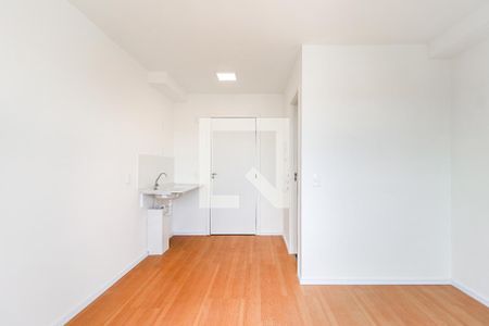 Studio de kitnet/studio para alugar com 1 quarto, 19m² em Vila das Belezas, São Paulo