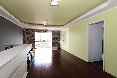 Sala 1 de apartamento para alugar com 2 quartos, 150m² em Vila Jardim, Porto Alegre