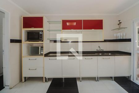 Apartamento para alugar com 150m², 2 quartos e sem vagaCozinha
