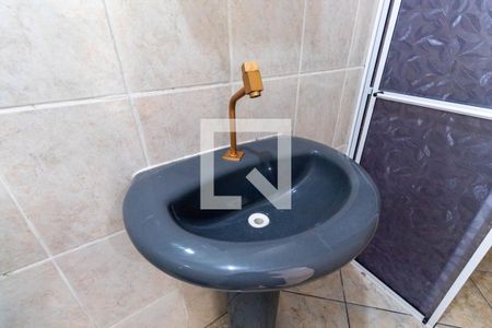 Casa para alugar com 50m², 1 quarto e 2 vagasBanheiro