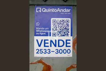 Casa à venda com 360m², 3 quartos e 3 vagas Casa à venda com 360m², 3 quartos e 3 vagasPlaca Instalada