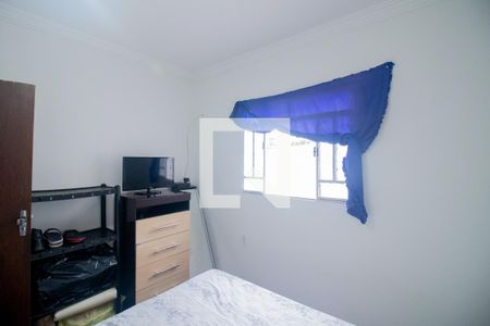 Casa à venda com 360m², 3 quartos e 3 vagas Casa à venda com 360m², 3 quartos e 3 vagasQuarto 2