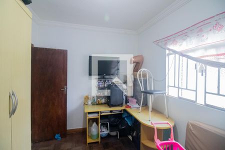 Casa à venda com 360m², 3 quartos e 3 vagas Casa à venda com 360m², 3 quartos e 3 vagasQuarto 1