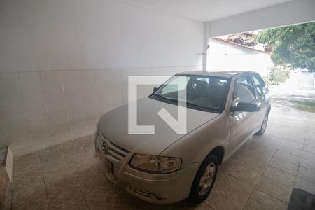 Casa à venda com 360m², 3 quartos e 3 vagas Casa à venda com 360m², 3 quartos e 3 vagasGaragem