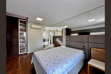 Apartamento à venda com 170m², 3 quartos e 3 vagasSuíte 1