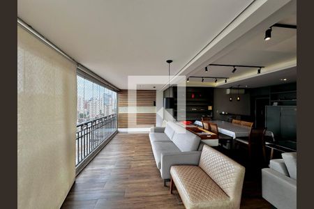 Apartamento à venda com 170m², 3 quartos e 3 vagasSacada