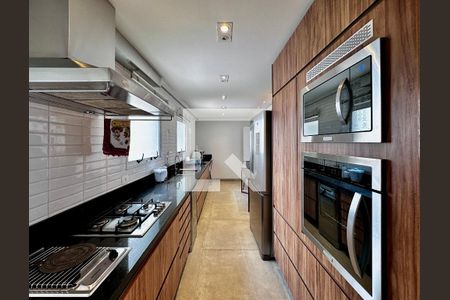 Apartamento à venda com 170m², 3 quartos e 3 vagasCozinha