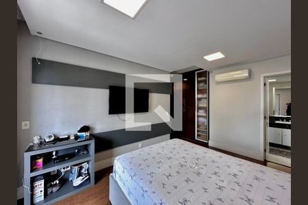 Apartamento à venda com 170m², 3 quartos e 3 vagasSuíte 1