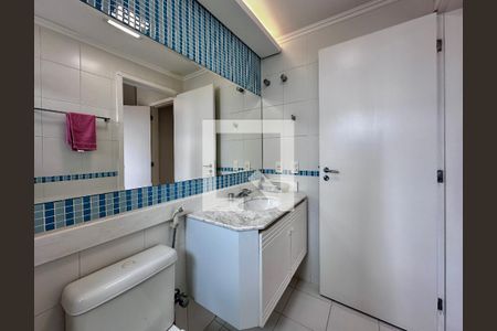 Apartamento à venda com 170m², 3 quartos e 3 vagasBanheiro Suíte 2