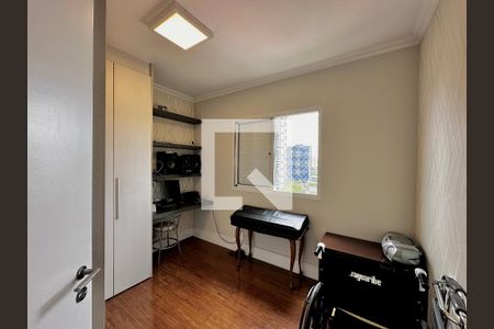 Apartamento à venda com 170m², 3 quartos e 3 vagasSuíte 2