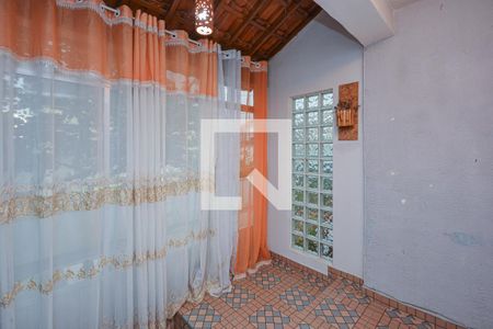 Casa à venda com 200m², 3 quartos e 3 vagasHall de entrada