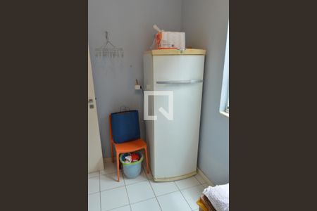 Casa de condomínio à venda com 210m², 4 quartos e 2 vagasQuarto de Serviço