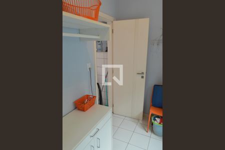 Casa de condomínio à venda com 210m², 4 quartos e 2 vagasQuarto de Serviço