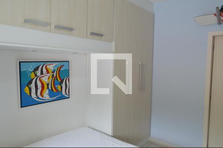 Casa de condomínio à venda com 210m², 4 quartos e 2 vagasQuarto