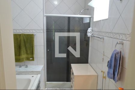 Casa de condomínio à venda com 210m², 4 quartos e 2 vagasBanheiro da Suíte 1